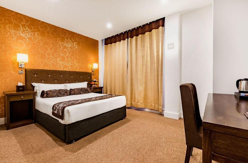 Grand Sapphire Hotel & Banqueting