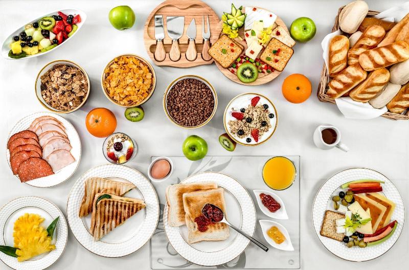 Grand Sapphire Hotel & Banqueting