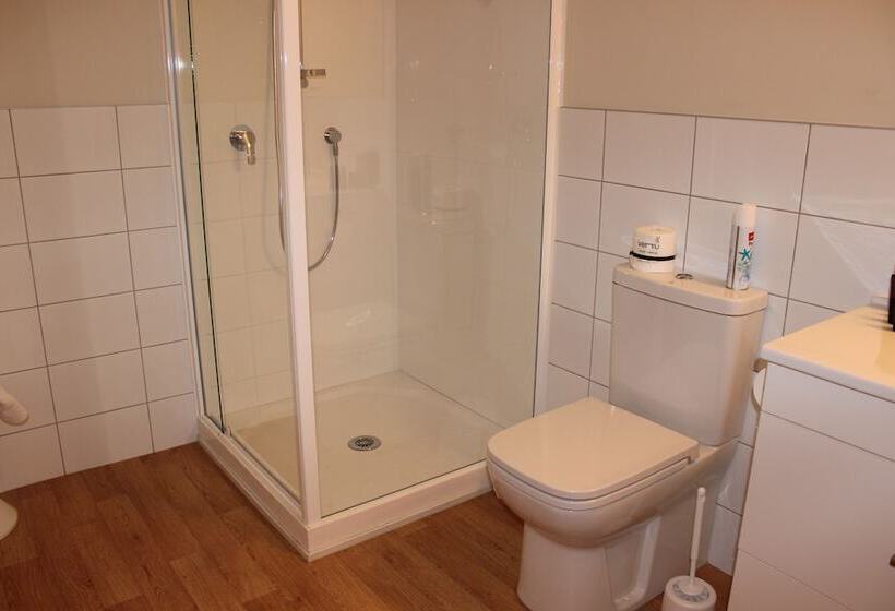 Asure Green Gables Motel