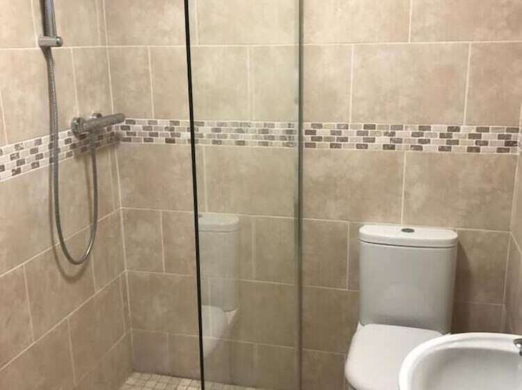 19th Hole Hotel, Carnoustie