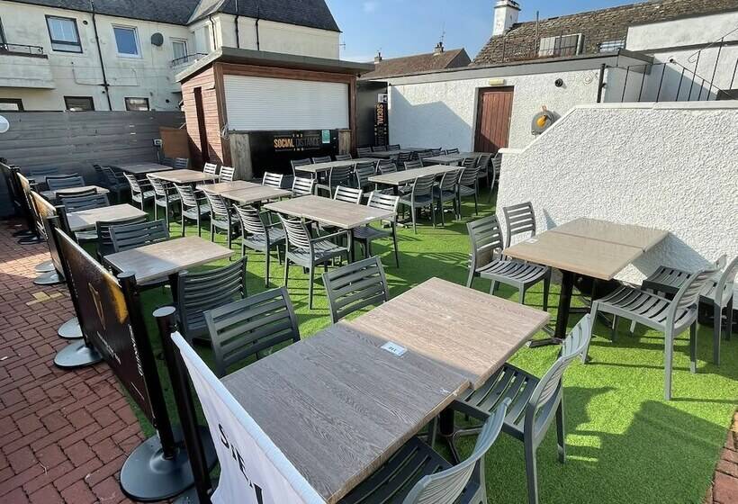 19th Hole Hotel, Carnoustie