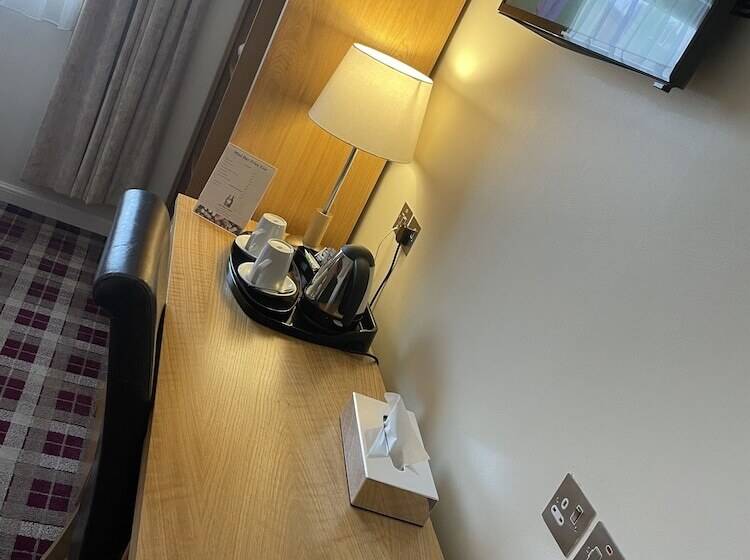 19th Hole Hotel, Carnoustie