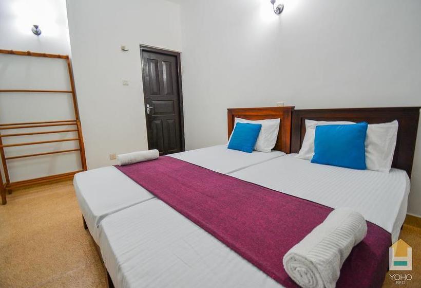 Отель 5th Lane House