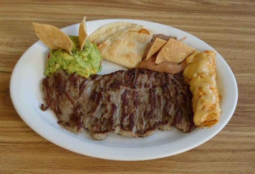 فندق Capital O 88 Inn