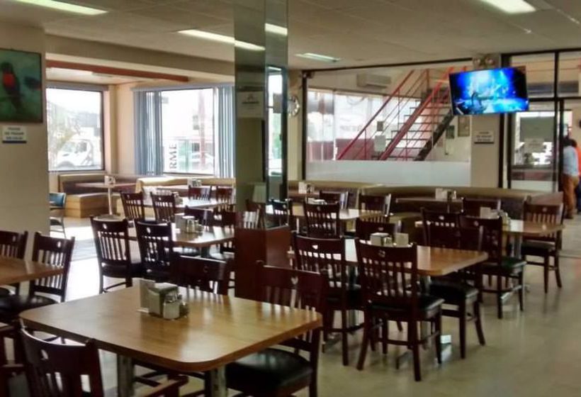 فندق Capital O 88 Inn