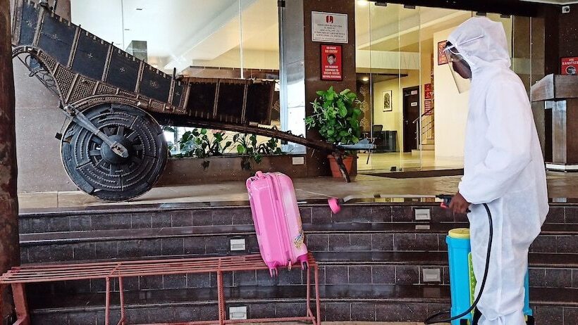 בית מלון כפרי Aakar Lords Inn Saputara