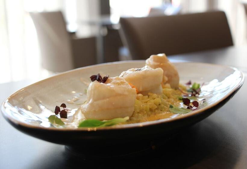 Ac Hotel By Marriott Marseille Prado Vélodrome