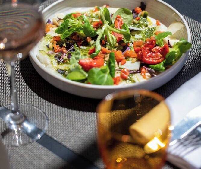 Ac Hotel By Marriott Marseille Prado Vélodrome