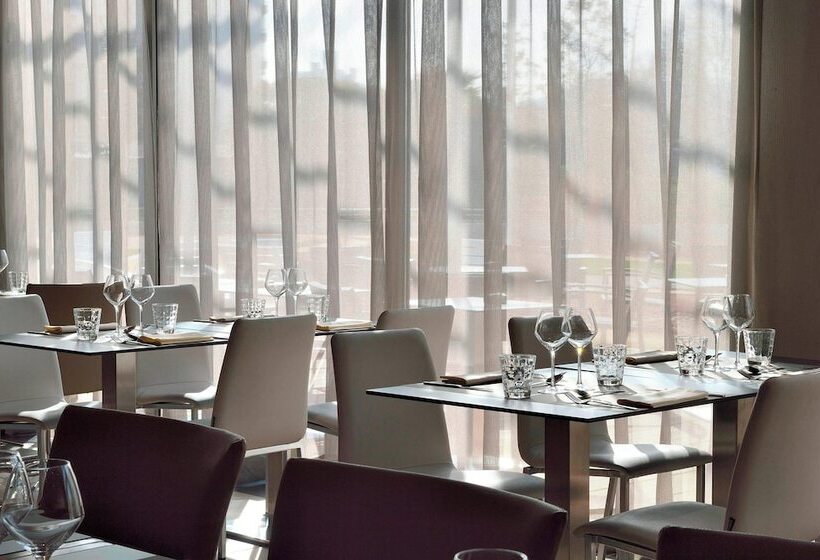 Ac Hotel By Marriott Marseille Prado Vélodrome