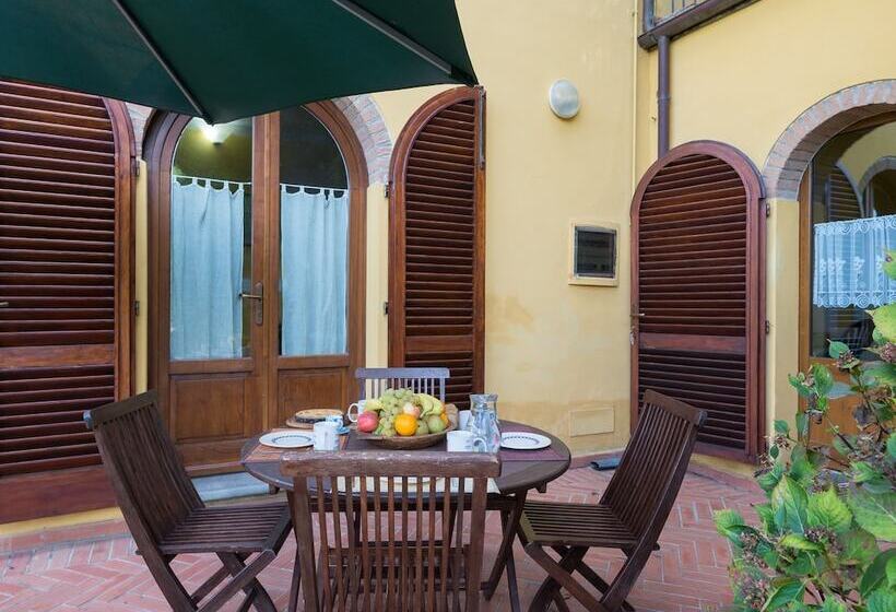 בית מלון כפרי Agriturismo Le Fontanacce