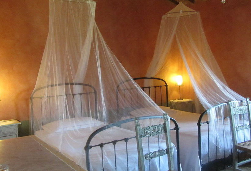 בית מלון כפרי Agriturismo Podere Pratovecchio