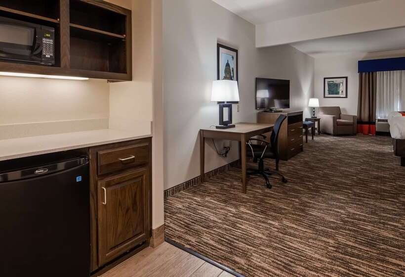 هتل Best Western Plus Ardmore Inn & Suites