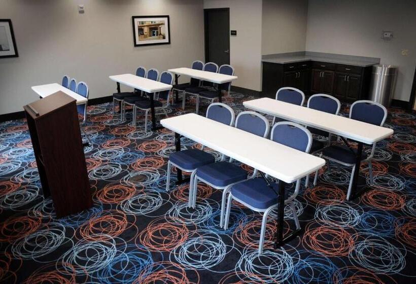 فندق Best Western Plus Ardmore Inn & Suites