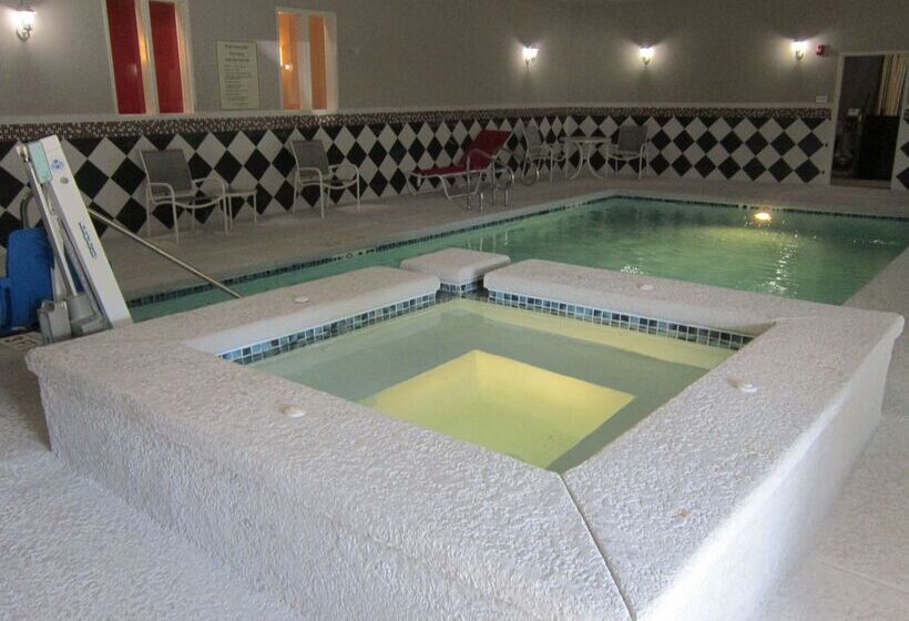 هتل Best Western Plus Laredo Inn & Suites