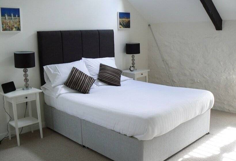 Отель Cape Cornwall Golf & Leisure