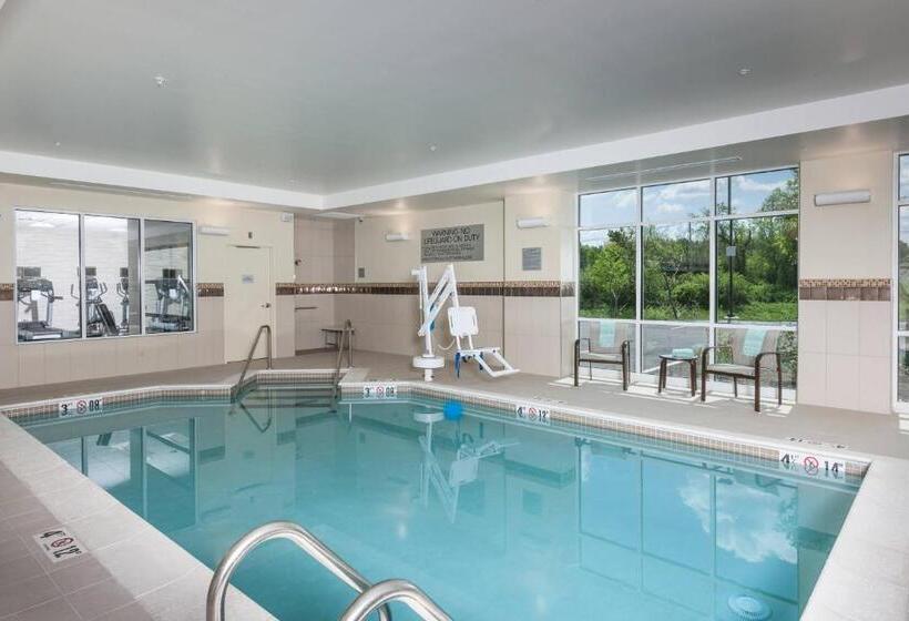 فندق Courtyard By Marriott Boston Littleton