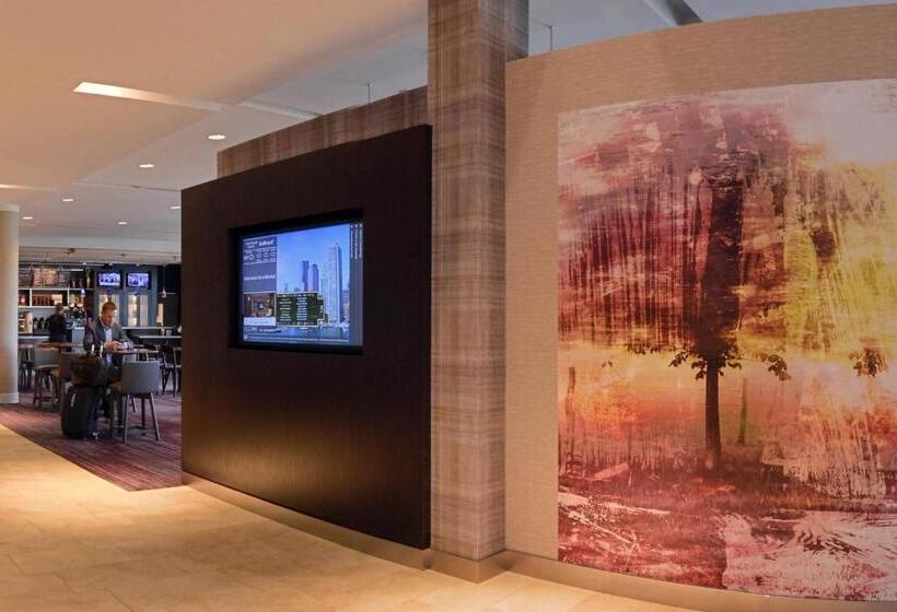 Отель Courtyard By Marriott Boston Littleton
