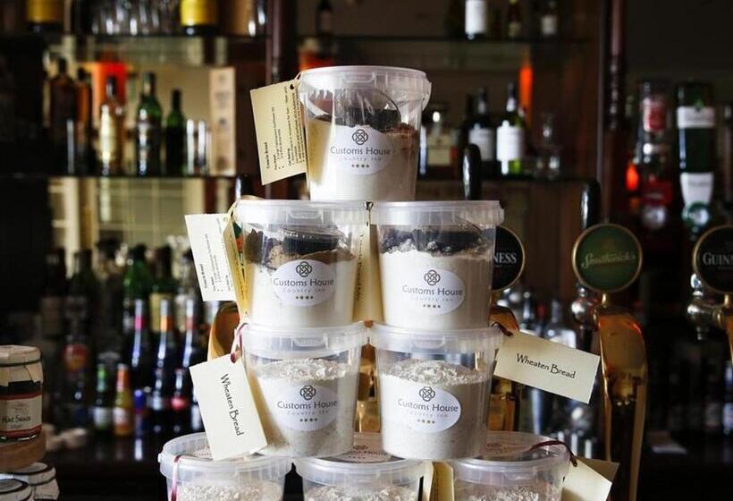 בית מלון כפרי Customs House Country Inn