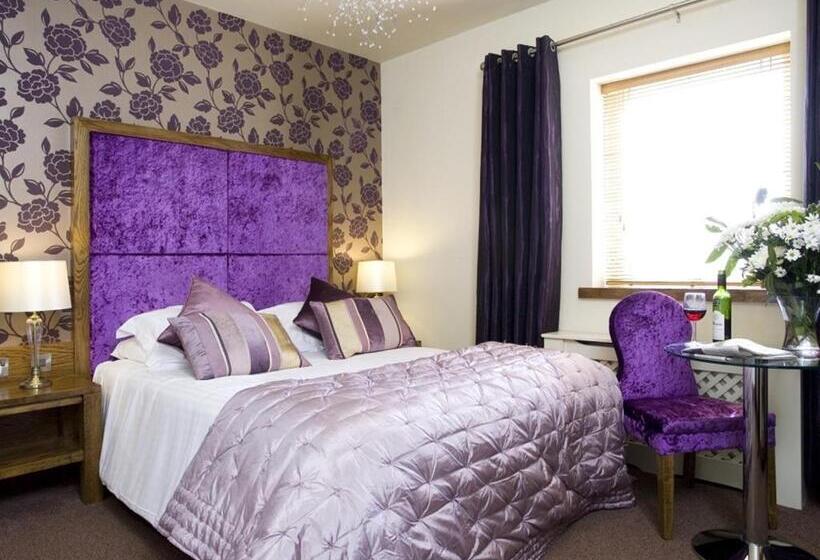 בית מלון כפרי Customs House Country Inn