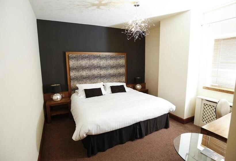 בית מלון כפרי Customs House Country Inn