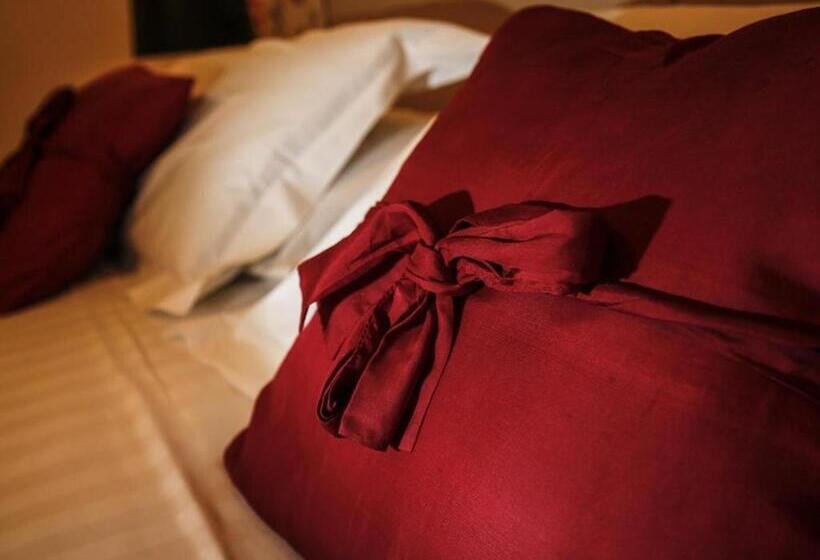 בית מלון כפרי Customs House Country Inn