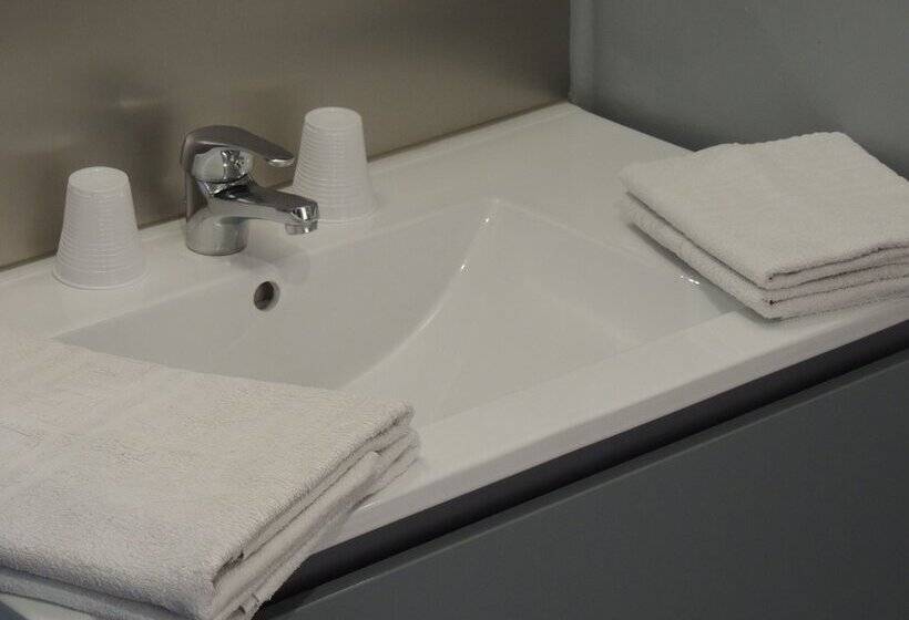 ホテル De La Vallee