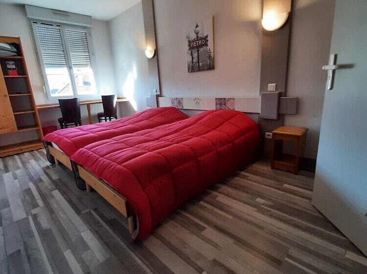 בית מלון כפרי De La Vallee