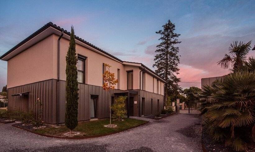 酒店 Domaine De Larchey