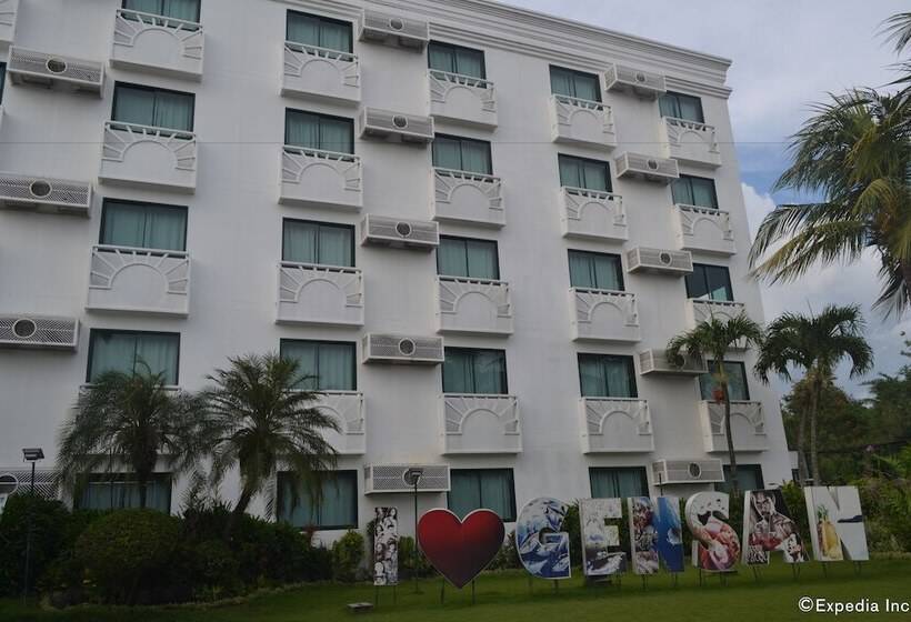 هتل East Asia Royale