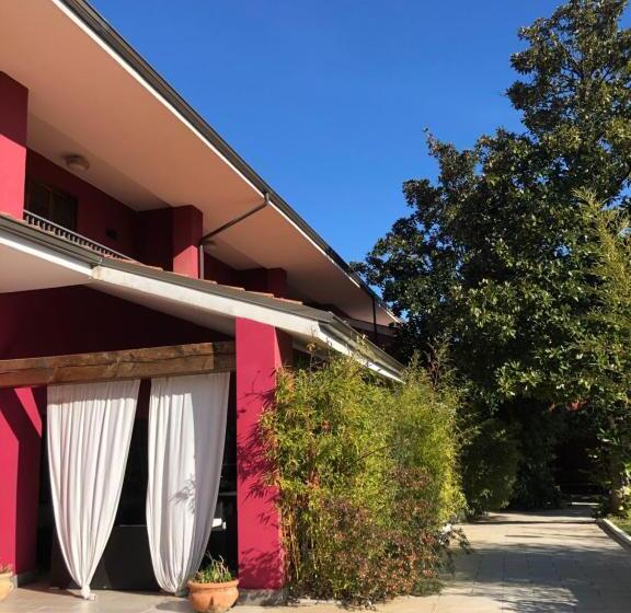 בית מלון כפרי Eremo