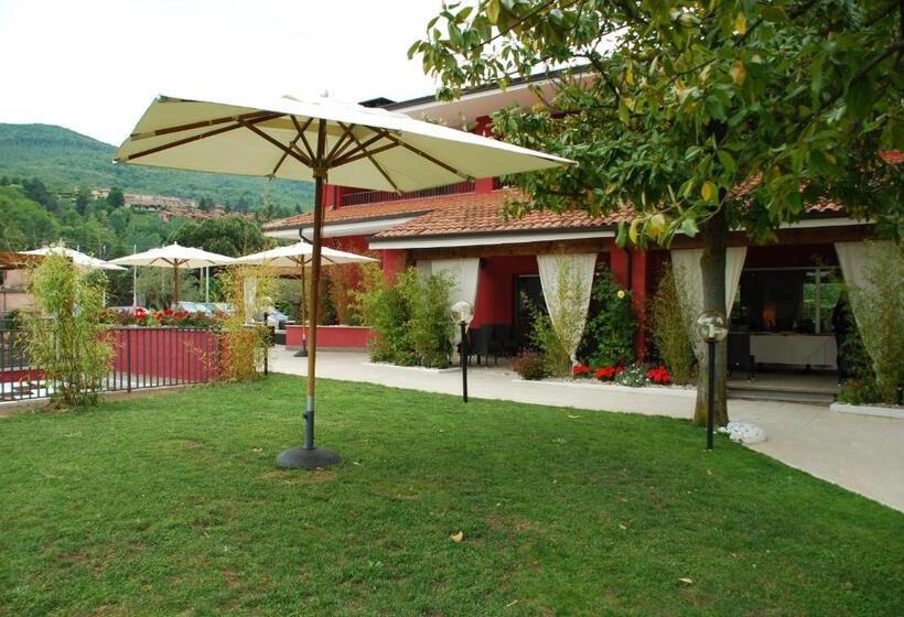 בית מלון כפרי Eremo