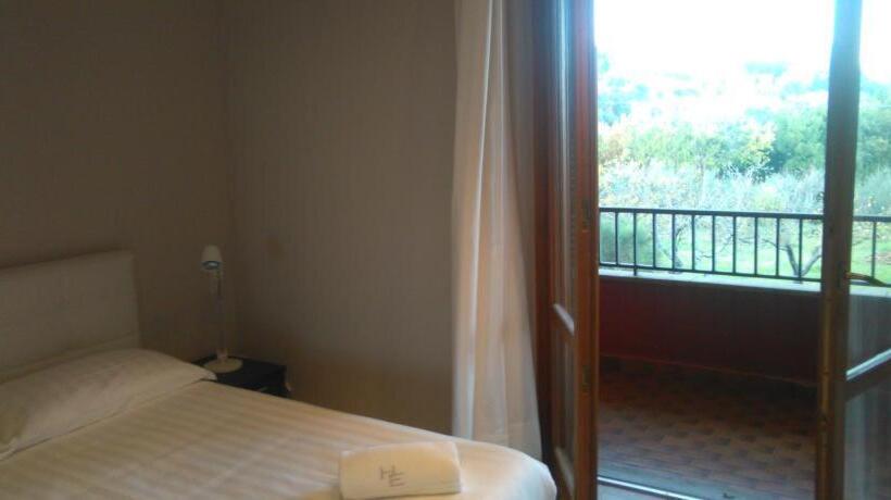 בית מלון כפרי Eremo