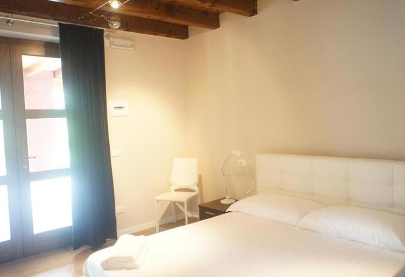 בית מלון כפרי Eremo