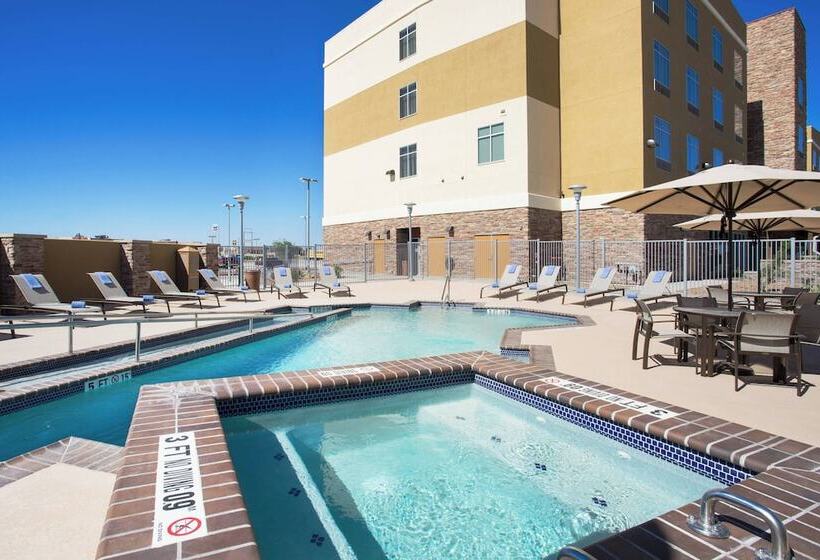 בית מלון כפרי Fairfield Inn & Suites By Marriott Fort Stockton