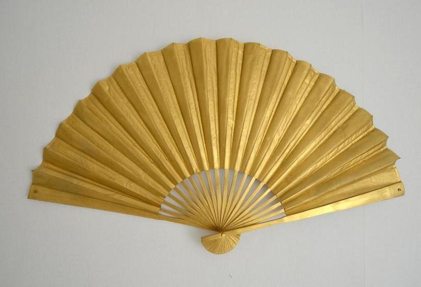 ホテル Golden Garden