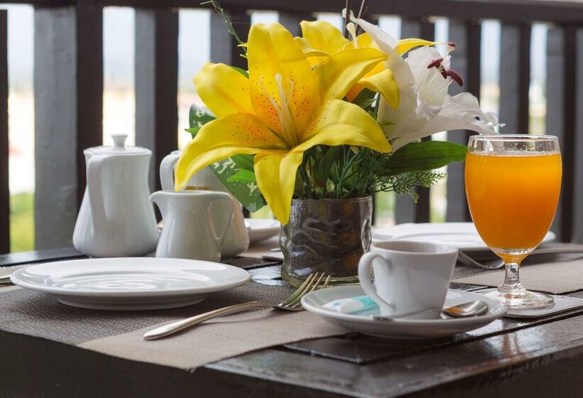 酒店 Golden Tulip Essential Pattaya