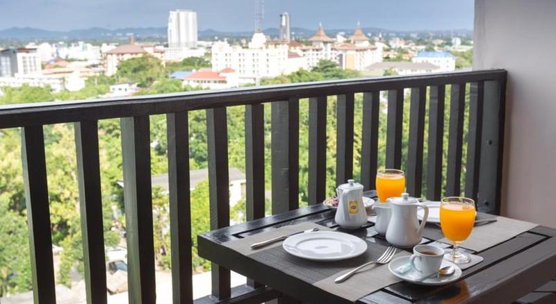 酒店 Golden Tulip Essential Pattaya