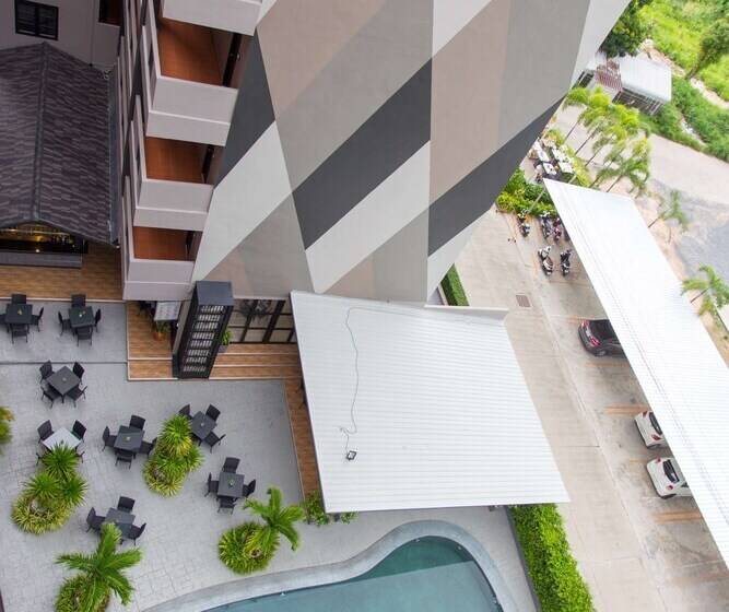 酒店 Golden Tulip Essential Pattaya