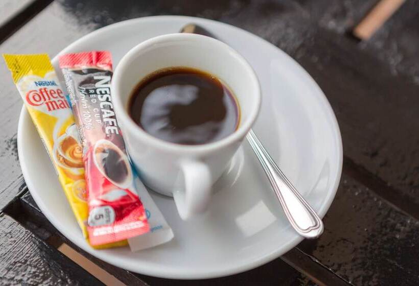 酒店 Golden Tulip Essential Pattaya