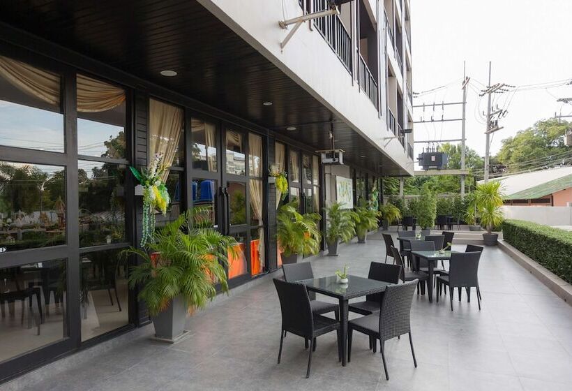 酒店 Golden Tulip Essential Pattaya