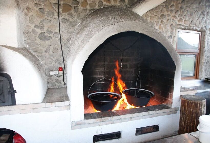 فندق Gradina Morii