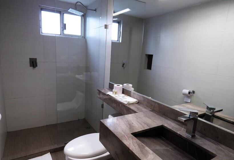 ホテル Grand Reyes