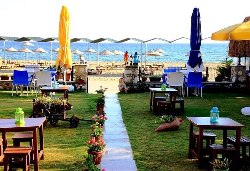Gumuldur Mavi Deniz Otel