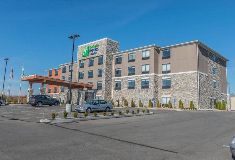 ホテル Holiday Inn Express & Suites Clarion, An Ihg