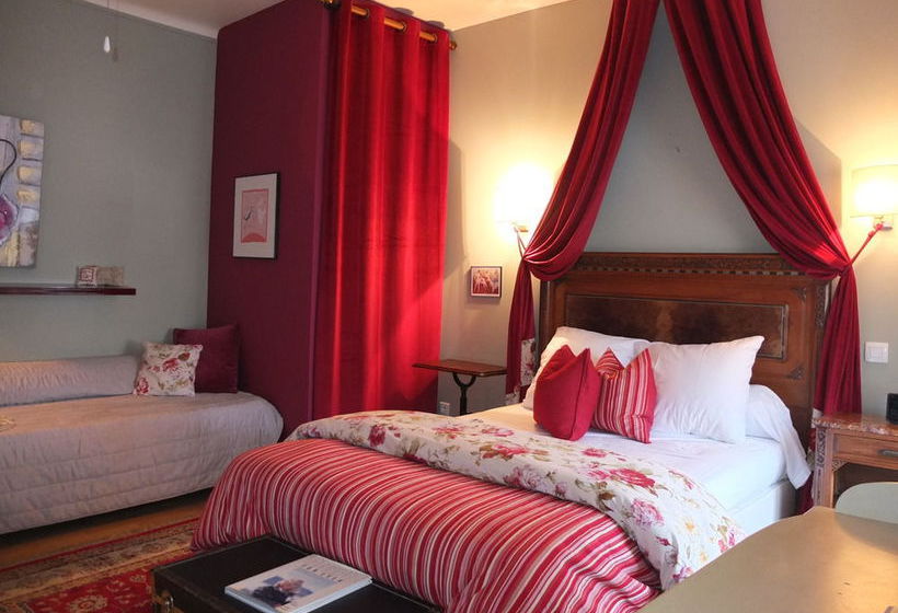 Отель A Chablis La Maison D Alienor, Chambres D Hôtes