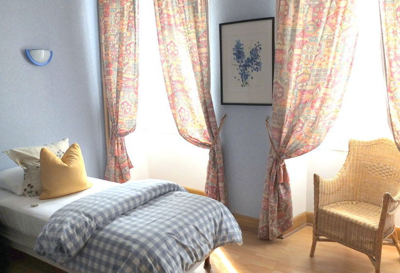 فندق A Chablis  La Maison D Alienor, Chambres D Hôtes