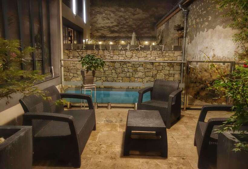 ホテル Hôtel Henri Iv