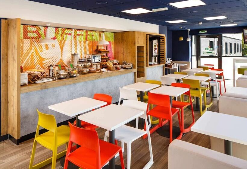 Отель Ibis Budget Portsmouth