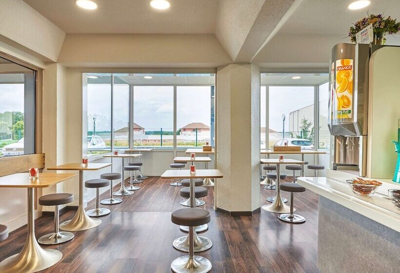 فندق Ibis Budget Santeny