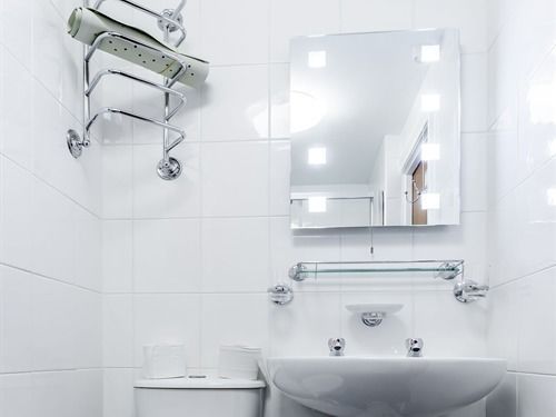 בית מלון כפרי The Nightingale Mansion  Smart